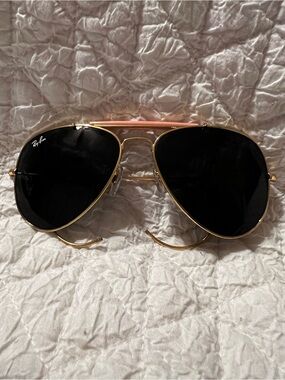 Ray-Ban Aviator Sunglasses in Black, Gold, and Pink